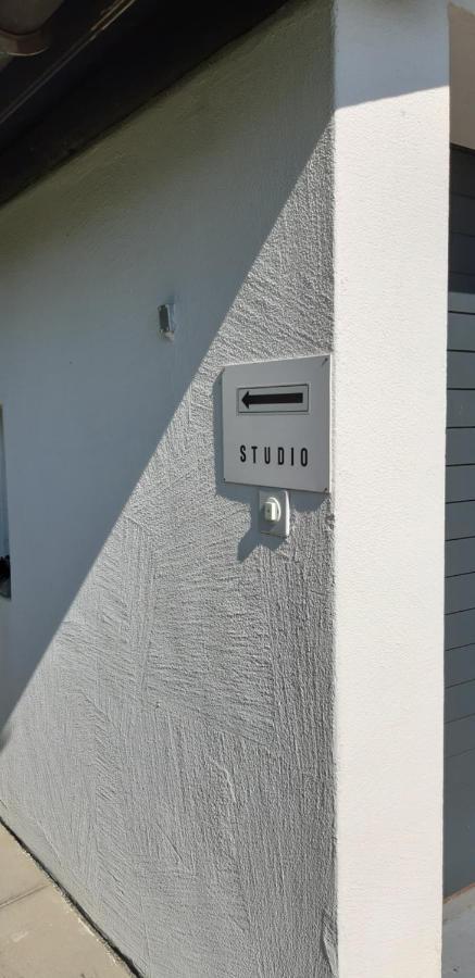 Studio In Domat Ems Екстериор снимка